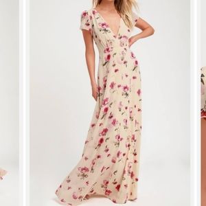 Lulus Gift of Love Cream Floral Print Short Sleeve Maxi Dress Small 67537